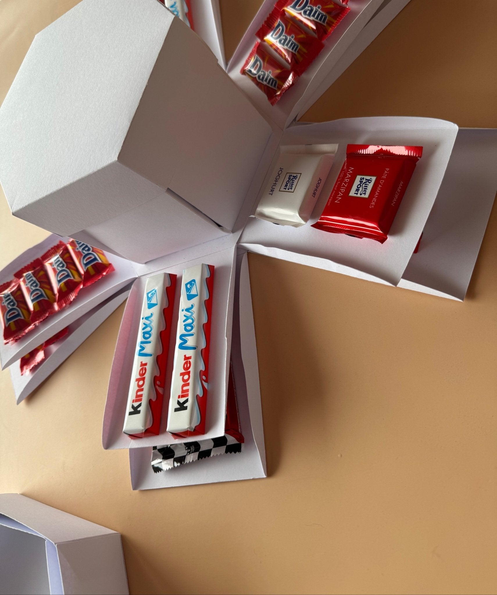 Overraskelsesæske med dit design - buvino - unik festpynt