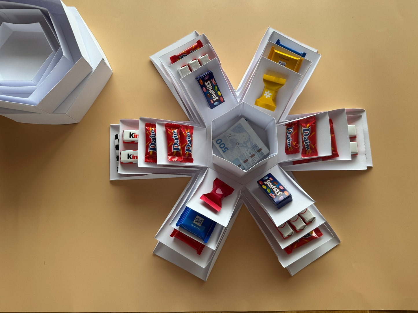 Overraskelsesæske med dit design - buvino - unik festpynt