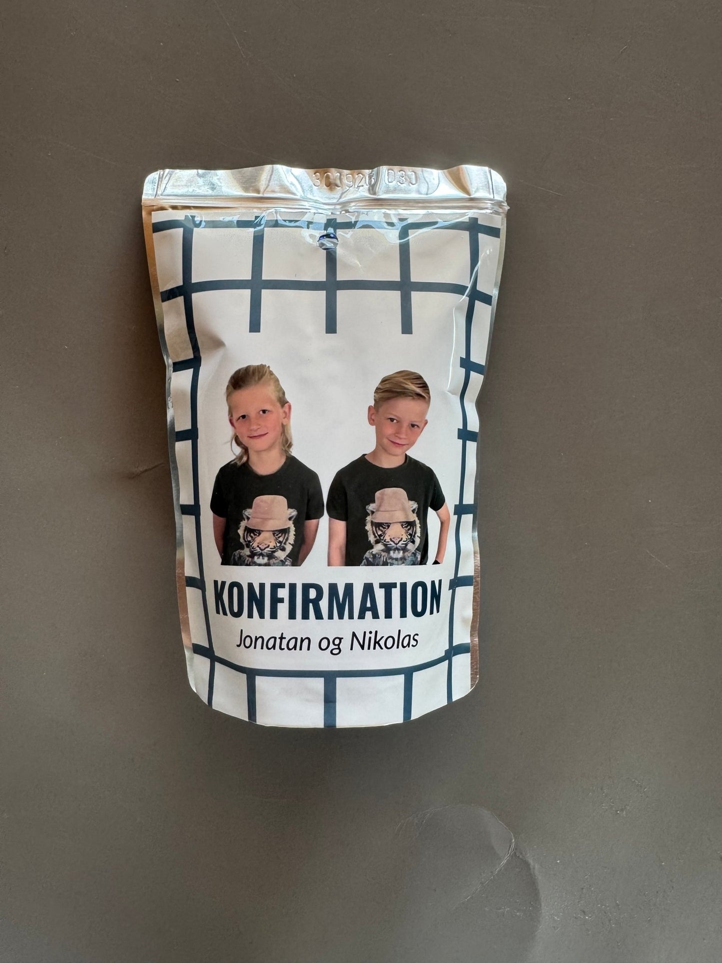 Personlig juice til fest – designet med dit billede og tema - buvino - unik festpynt