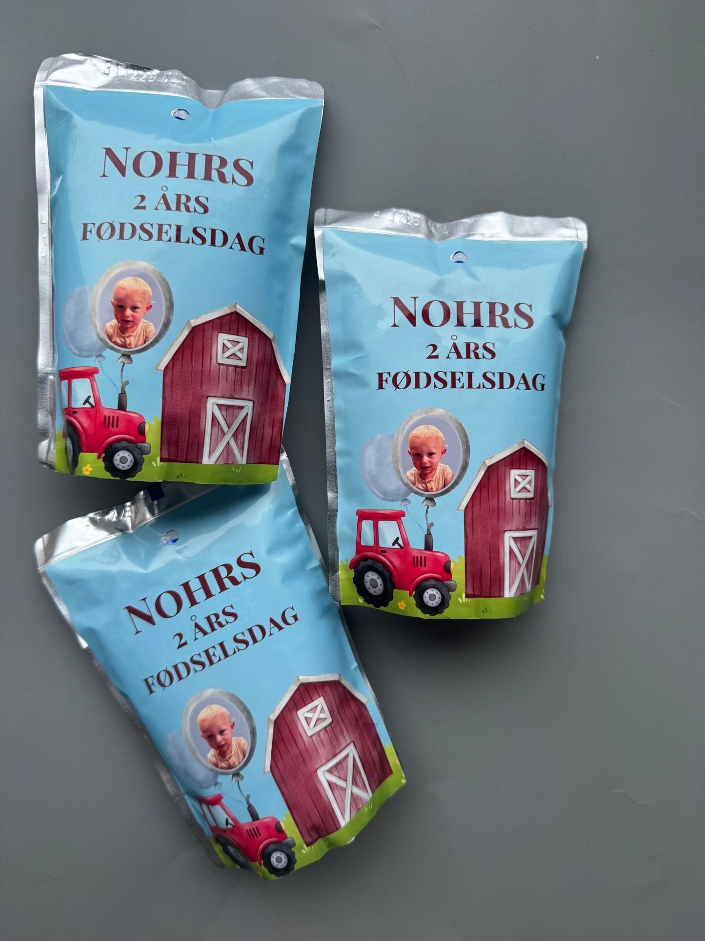 Personlig juice til fest – designet med dit billede og tema - buvino - unik festpynt