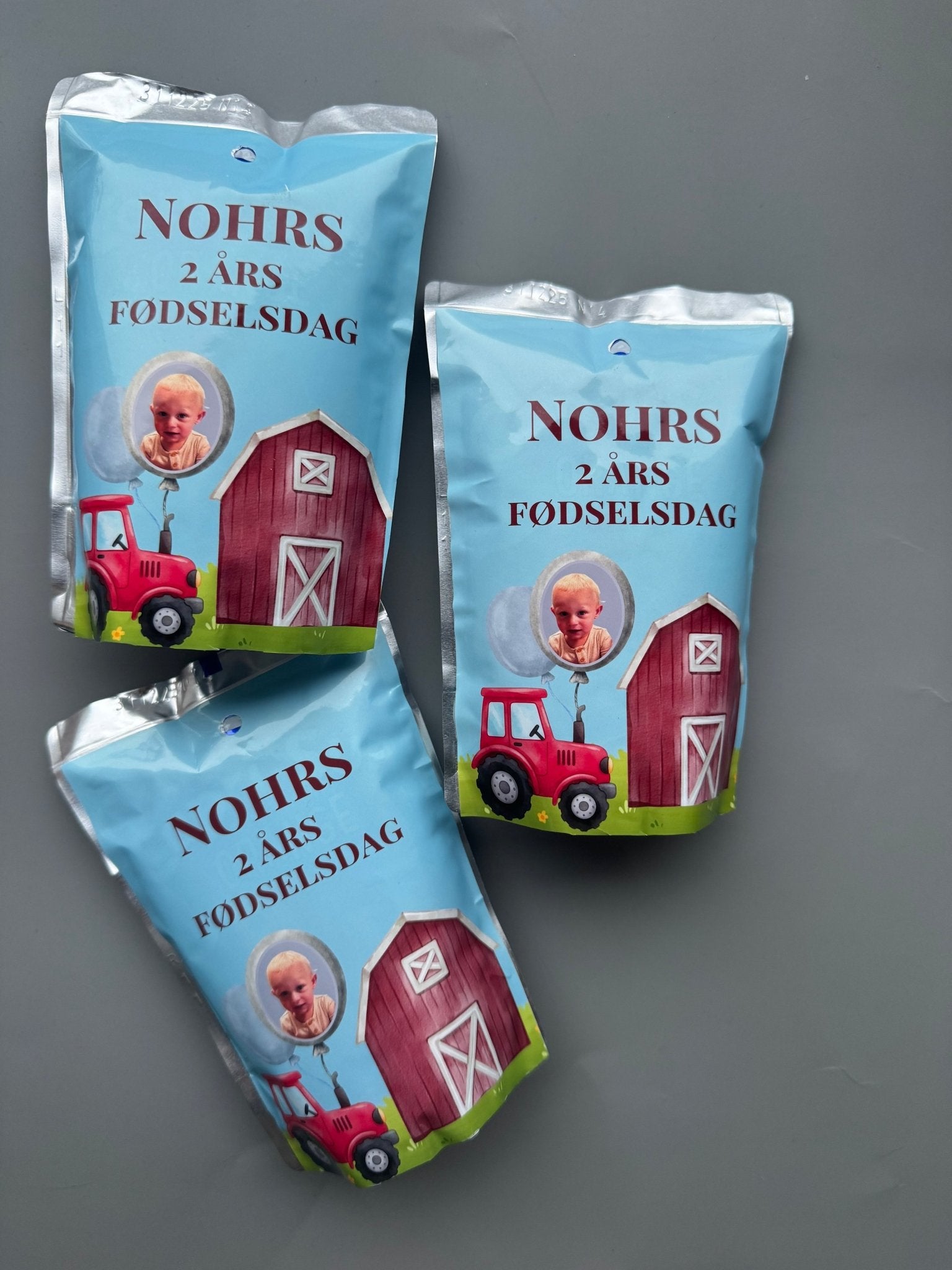 Personlig juice til fest – designet med dit billede og tema - buvino - unik festpynt